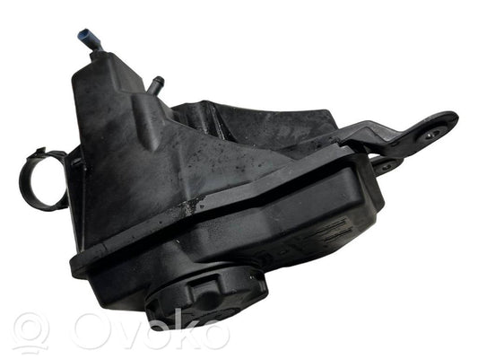 Coolant expansion tank