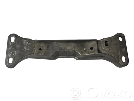 Transmission mounting bracket