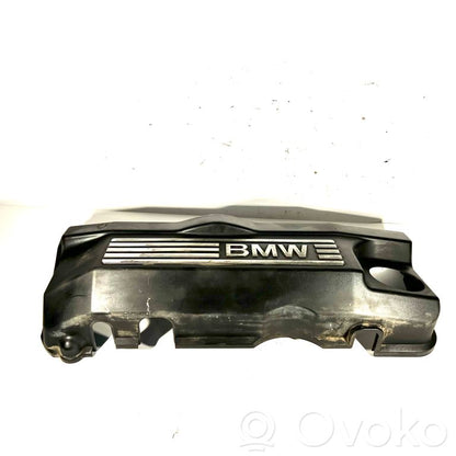 Крышка двигателя (декоративная отделка)