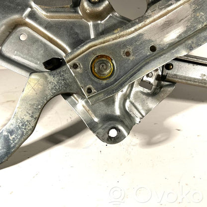 Priekšpusē elektriskā loga pacelšanas mehānisma komplekts