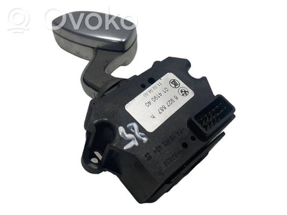 Ātrumu pārslēgšanas slēdzis / kloķis