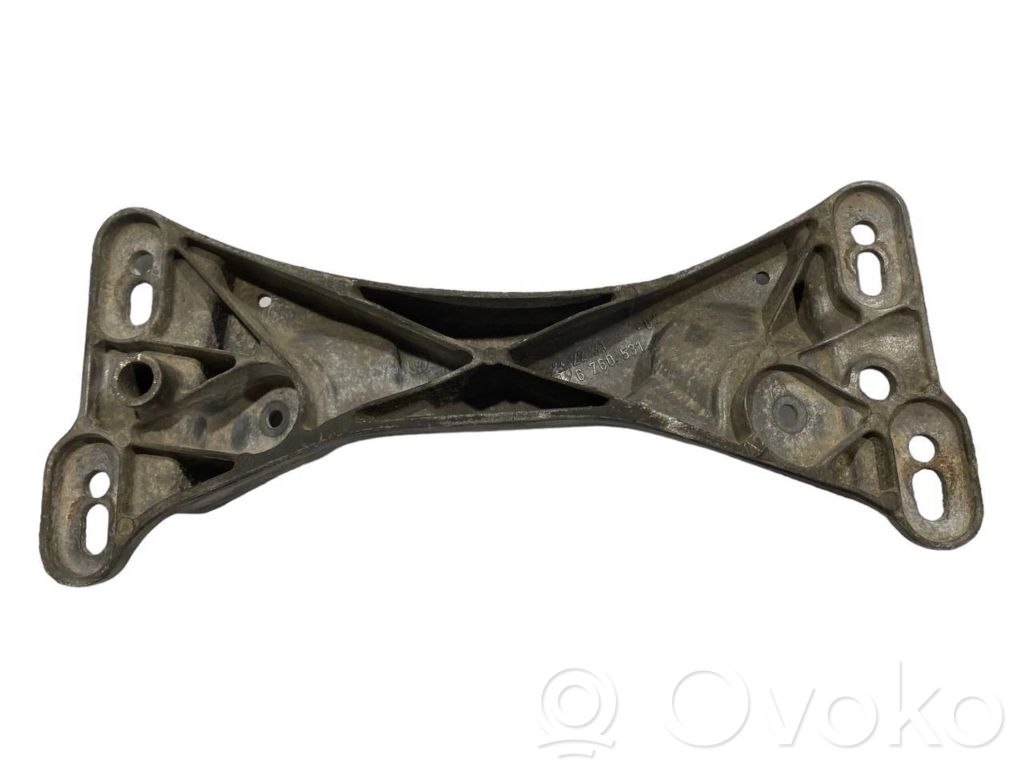 Transmission mounting bracket