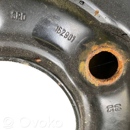 R16 rezerves ritenis