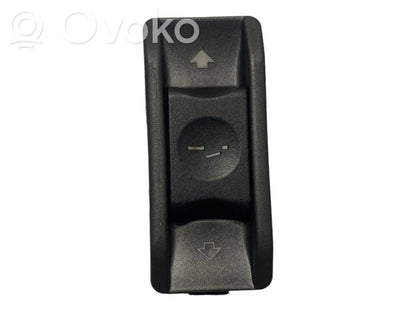 Jumta lūkas slēdzis