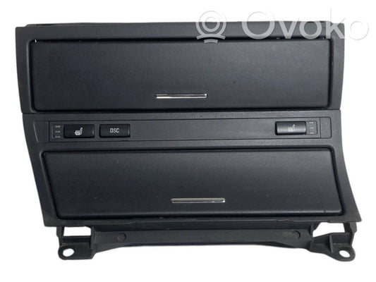 Пепельница (передняя)