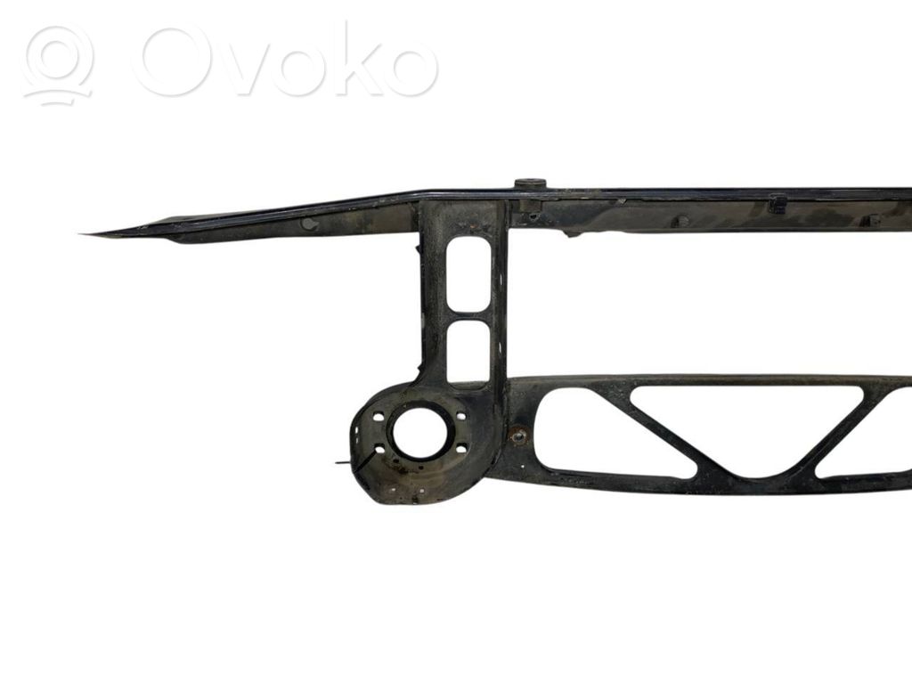 Radiatoru paneļa turētājs (televizora)