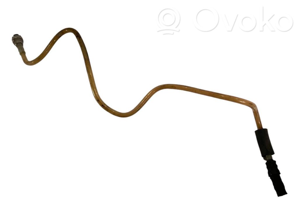 Degvielas caurulīte (-es)