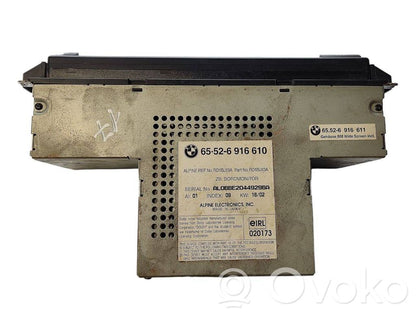 Radio / CD/DVD atskaņotājs / navigācija