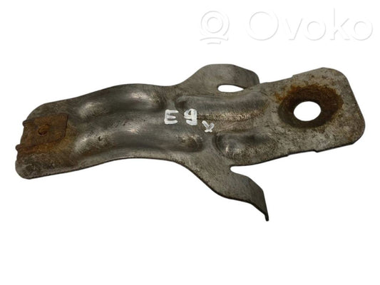 Cita veida apakšas detaļa