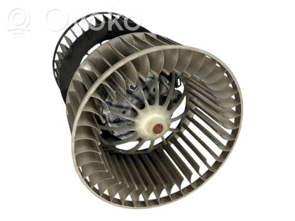 Mazā radiatora ventilators
