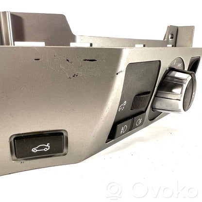 Headlight switch