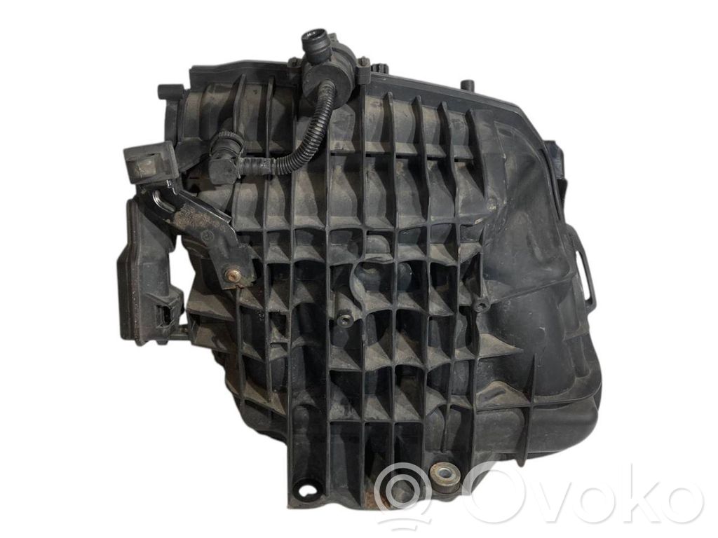 Впускной коллектор