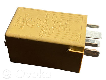 Logu tīrītāju relejs