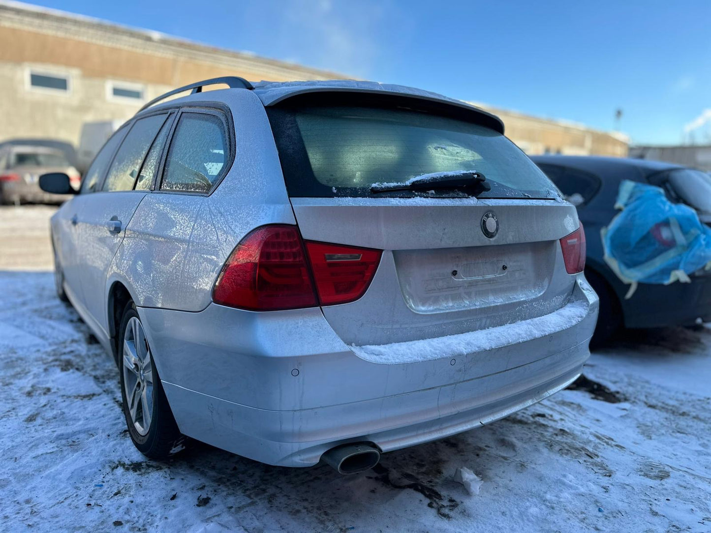 BMW 320xd 2009 2.0d (130 kW) – rezerves daļas