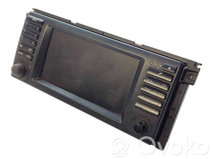 Radio / CD/DVD atskaņotājs / navigācija