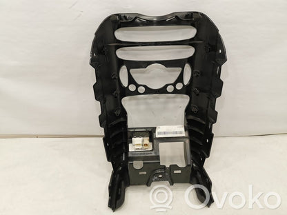 Klimata kontrole / mazā radiatora vadības dekoratīvā apdare