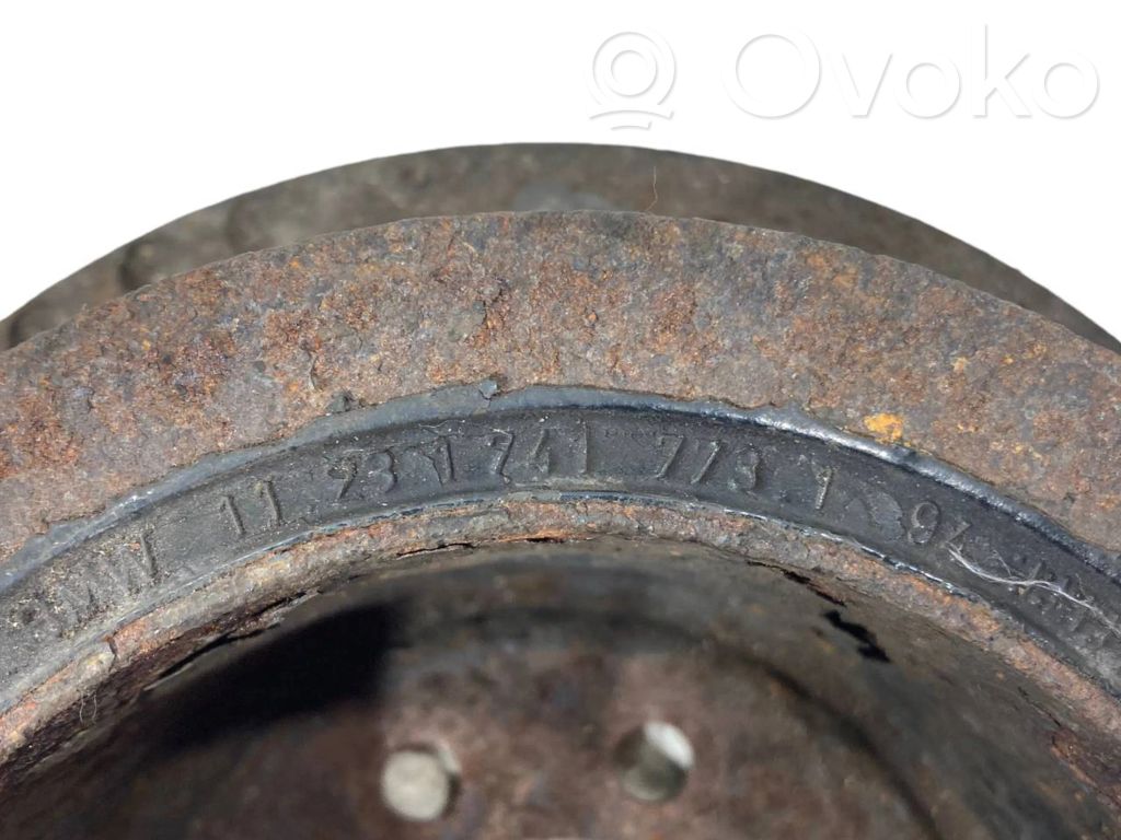 Crankshaft pulley
