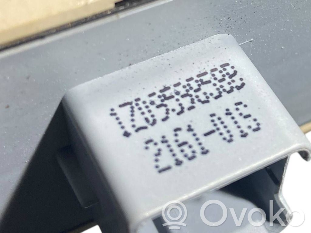 Elektrisko logu slēdzis