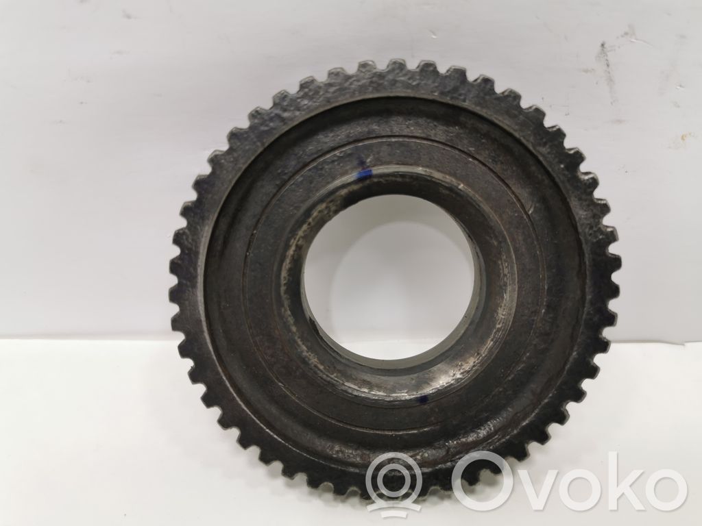 Aizmugurē riteņa rumbas vārpstas šarnīrs (stupica, capfa)