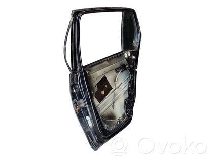 Aizmugurējās durvis