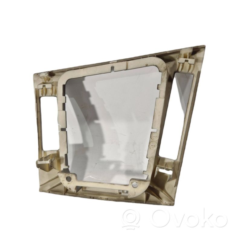 Cita veida salona detaļa