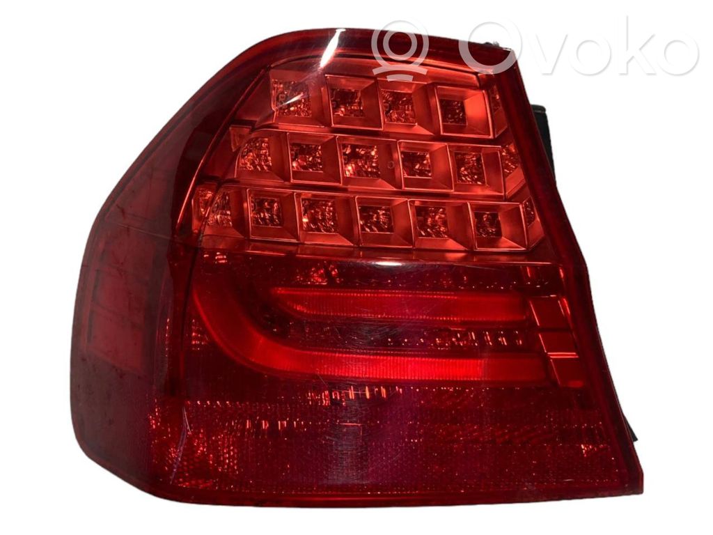 Taillight in the body
