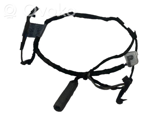 Монтаж электропроводки входной двери