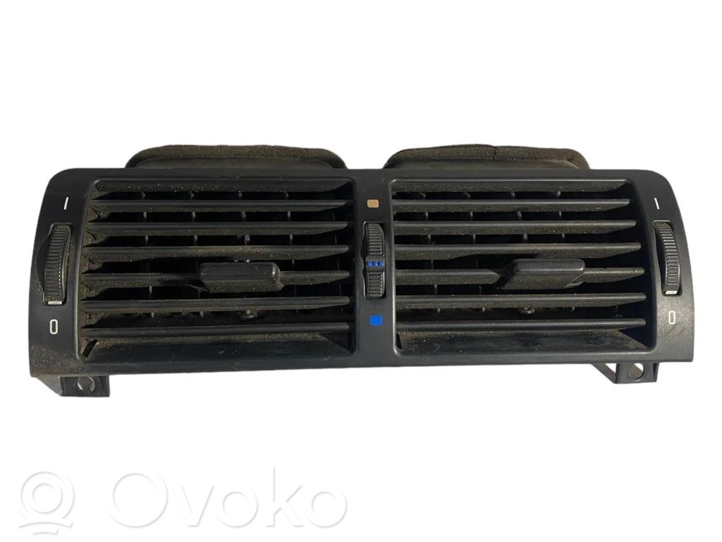 Centrālais gaisa ventilācijas režģis