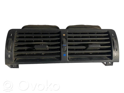 Centrālais gaisa ventilācijas režģis