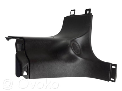 (D) statņa dekoratīvā apdare (augšdaļa)