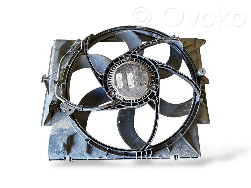 Elektrisks radiatoru ventilators