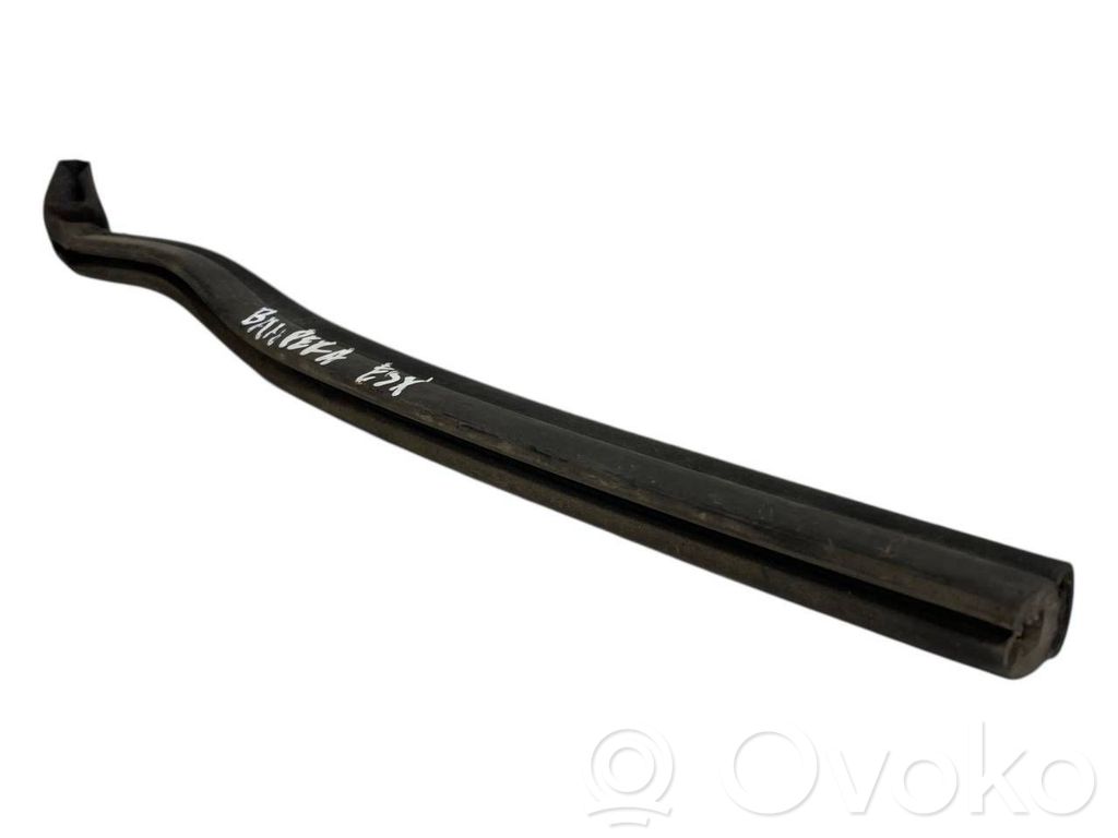 Engine compartment rubber
