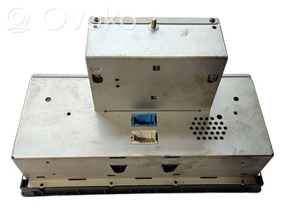 Radio / CD/DVD player / navigation