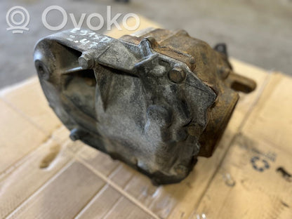 Aizmugurējais reduktors