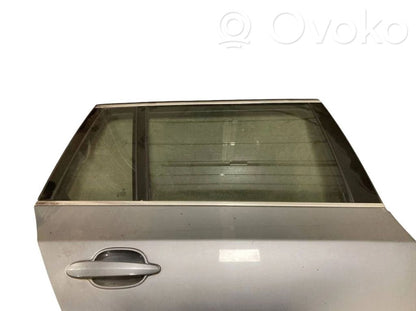 Rear door