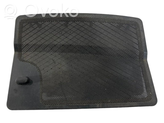 Centrālā skaļruņa dekoratīvā apdare