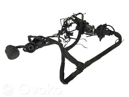 Dzinēja vadu instalācija