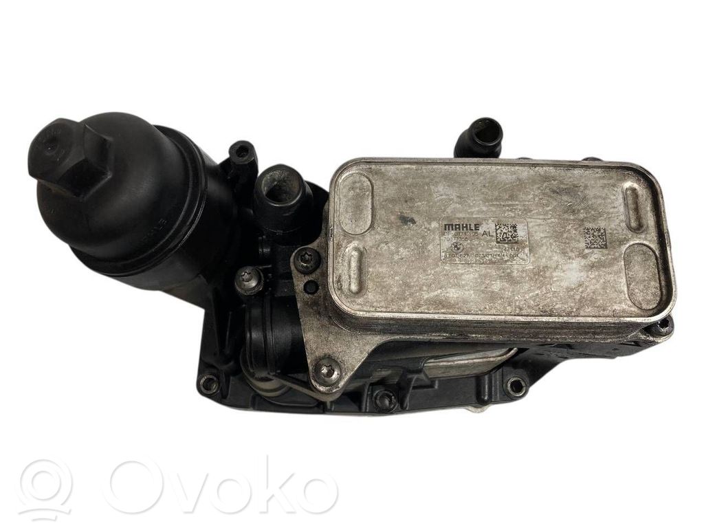 Eļļas filtra turētājs / dzesētājs