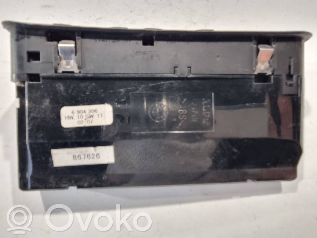 Window lift control switch(es)