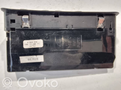 Window lift control switch(es)