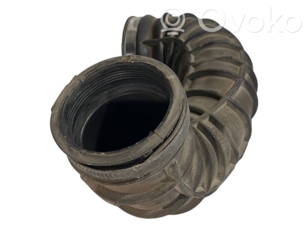 Šļūtene (-es) / caurule (-es)