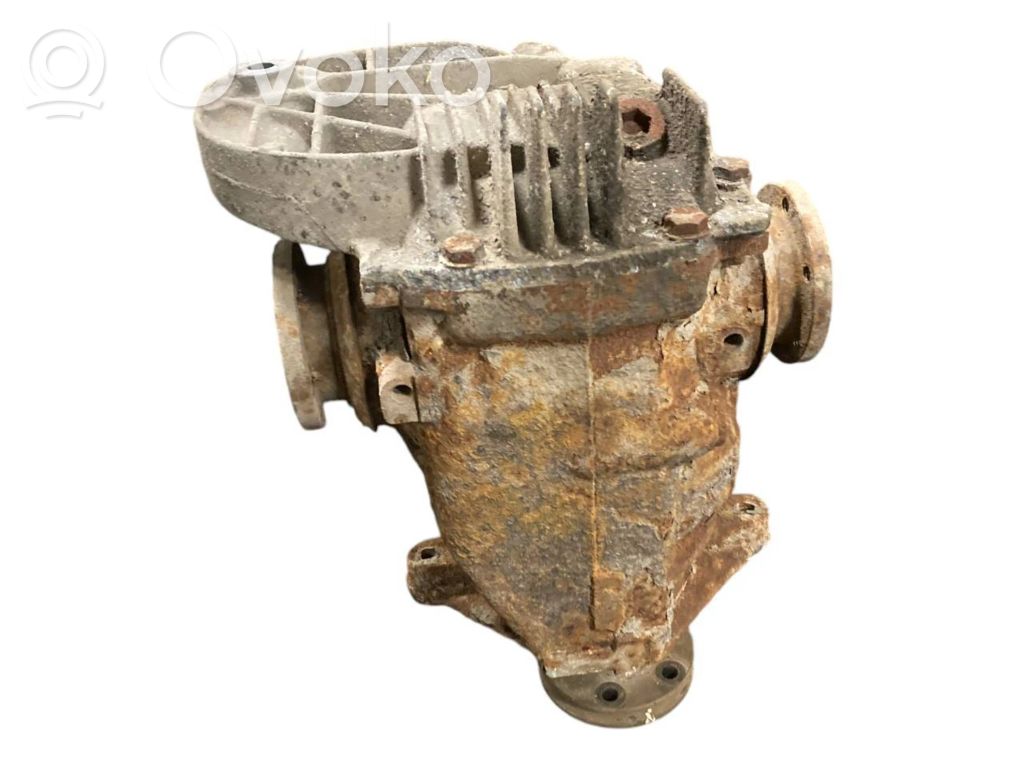 Aizmugurējais reduktors