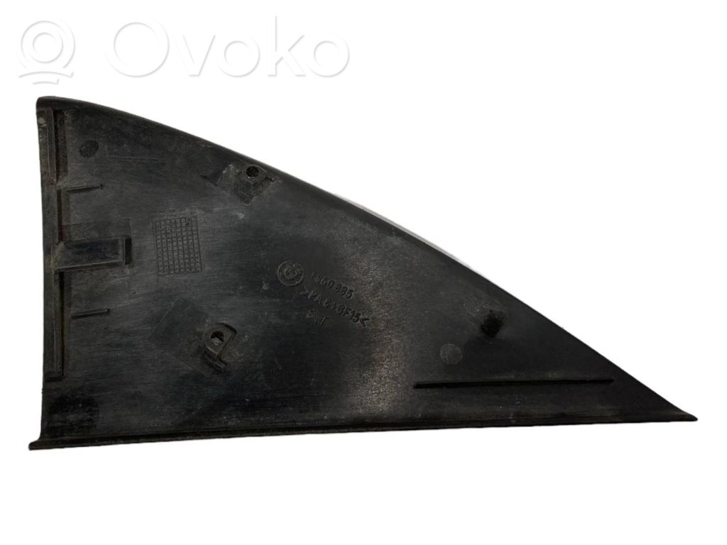 Spoguļa plastmasas dekoratīvā apdare