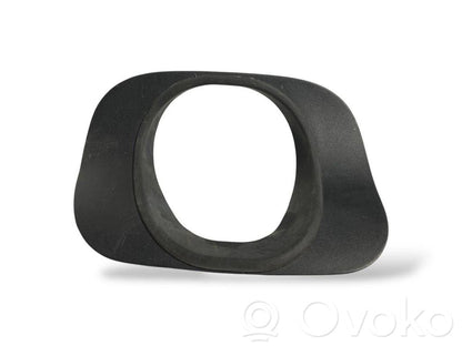 Exhaust surround trim