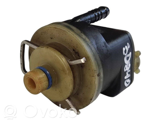 Degvielas filtra sildītājs