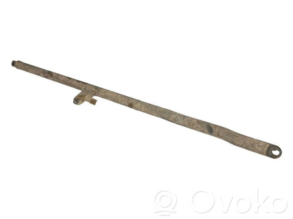 Aizmugurējais statņa stienis