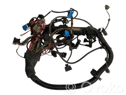 Dzinēja vadu instalācija