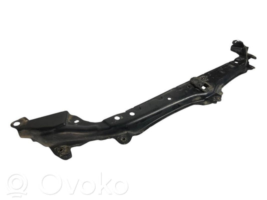 Верхняя часть панели радиатора (телевизор)