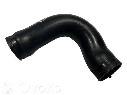 Шланг(и)/труба(ы) интеркулера