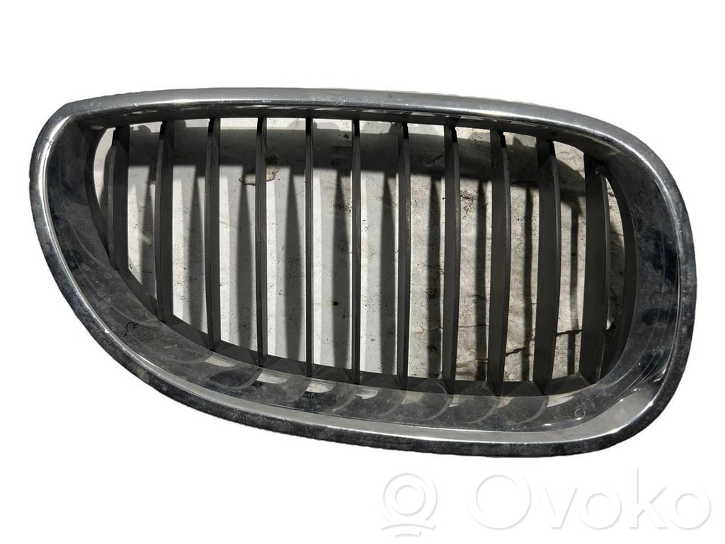 Front grille